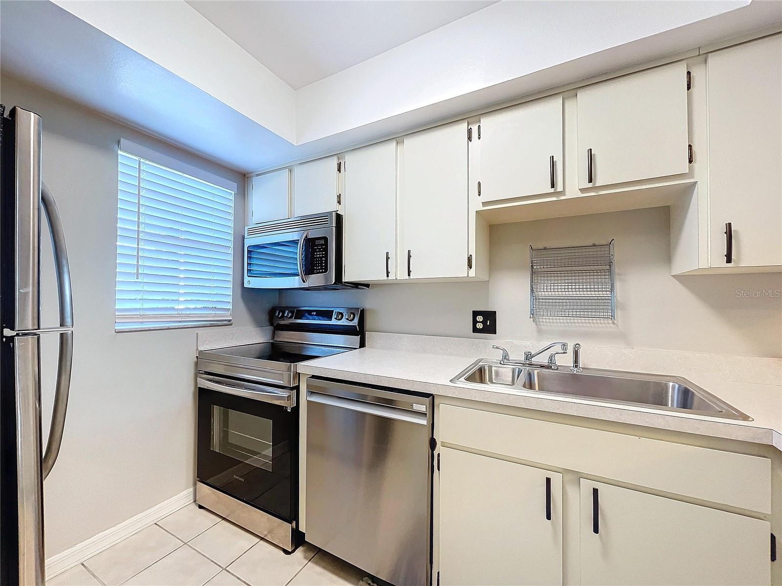 4507 S OAK DR #P71, TAMPA, FL, 33611