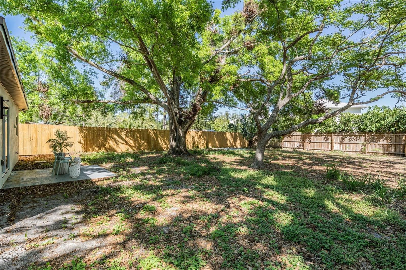 1104 S LOIS AVE, TAMPA, FL, 33629