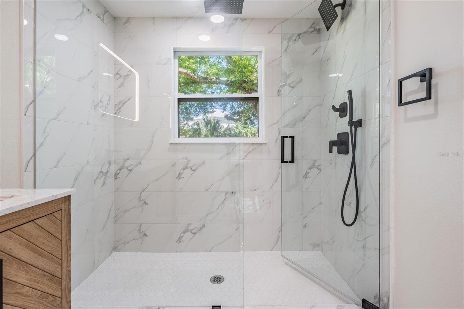 1104 S LOIS AVE, TAMPA, FL, 33629