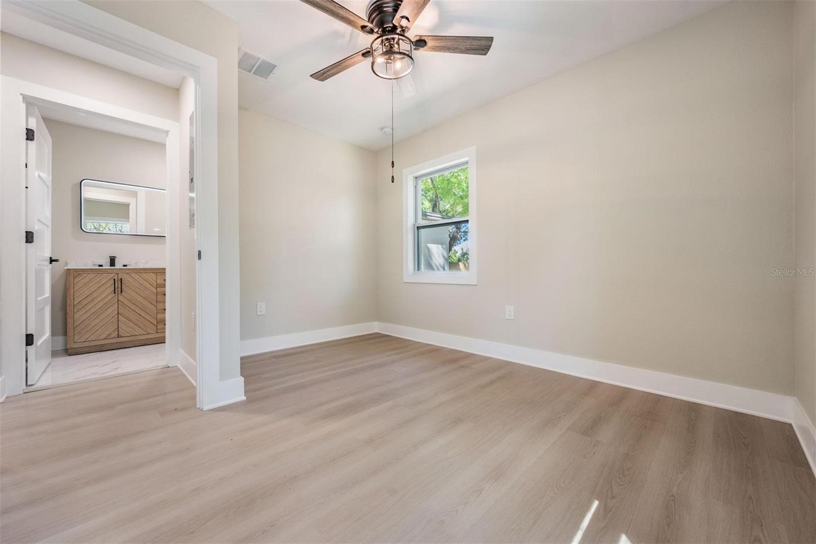 1104 S LOIS AVE, TAMPA, FL, 33629