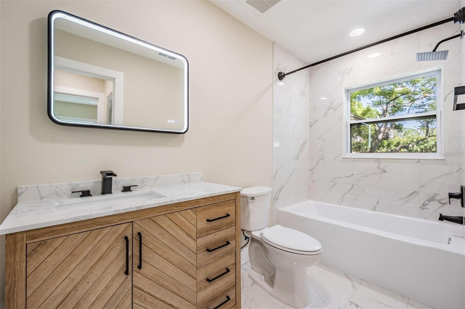 1104 S LOIS AVE, TAMPA, FL, 33629