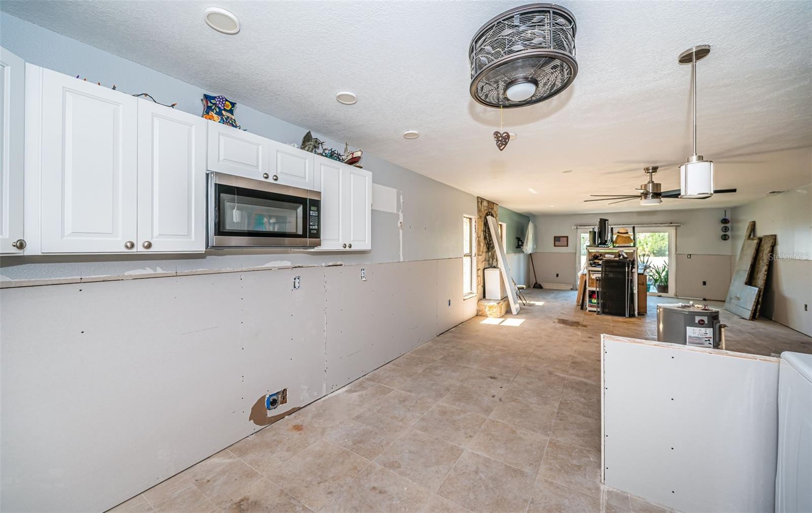 TB8363756 Property Photo