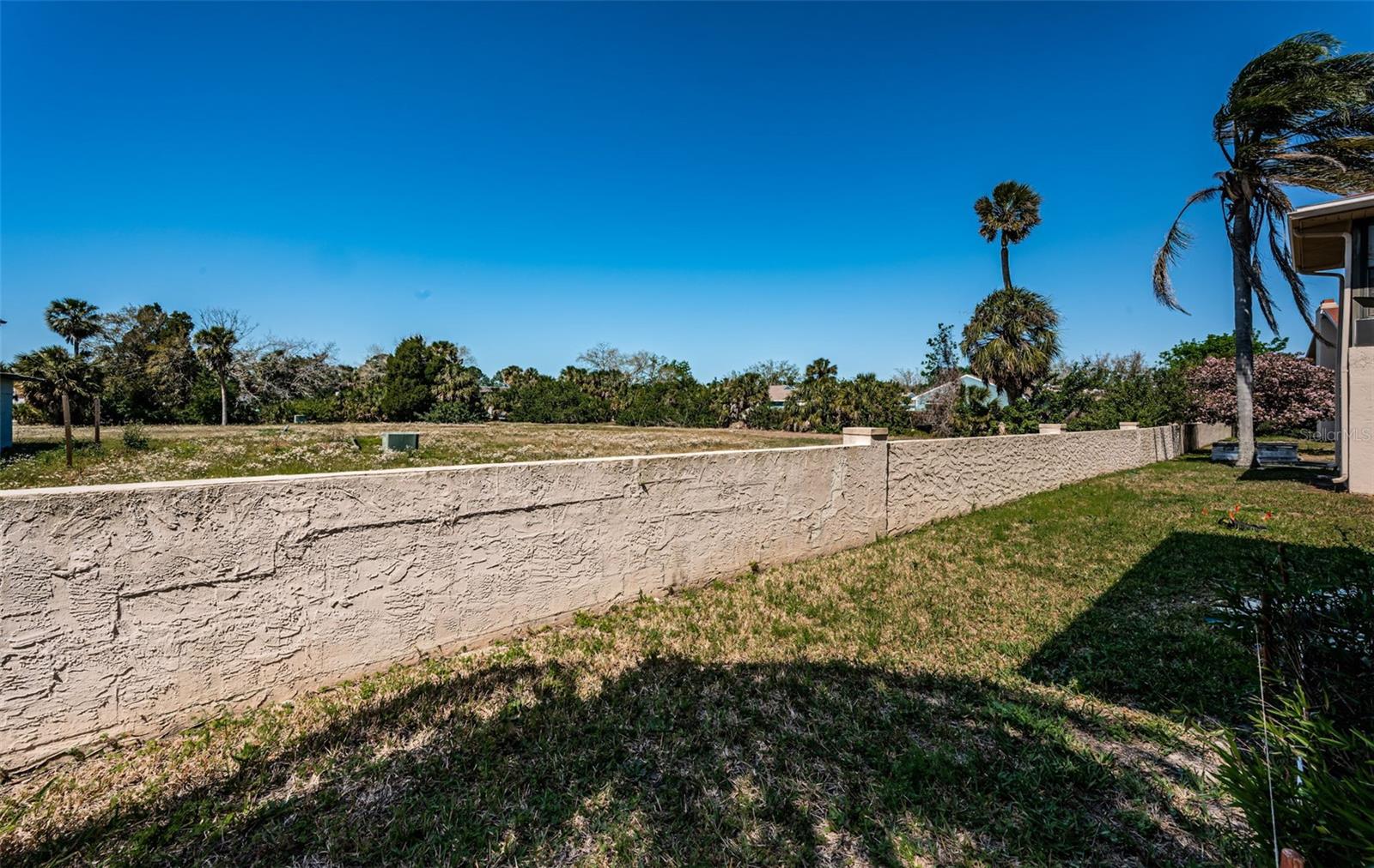 TB8363756 Property Photo