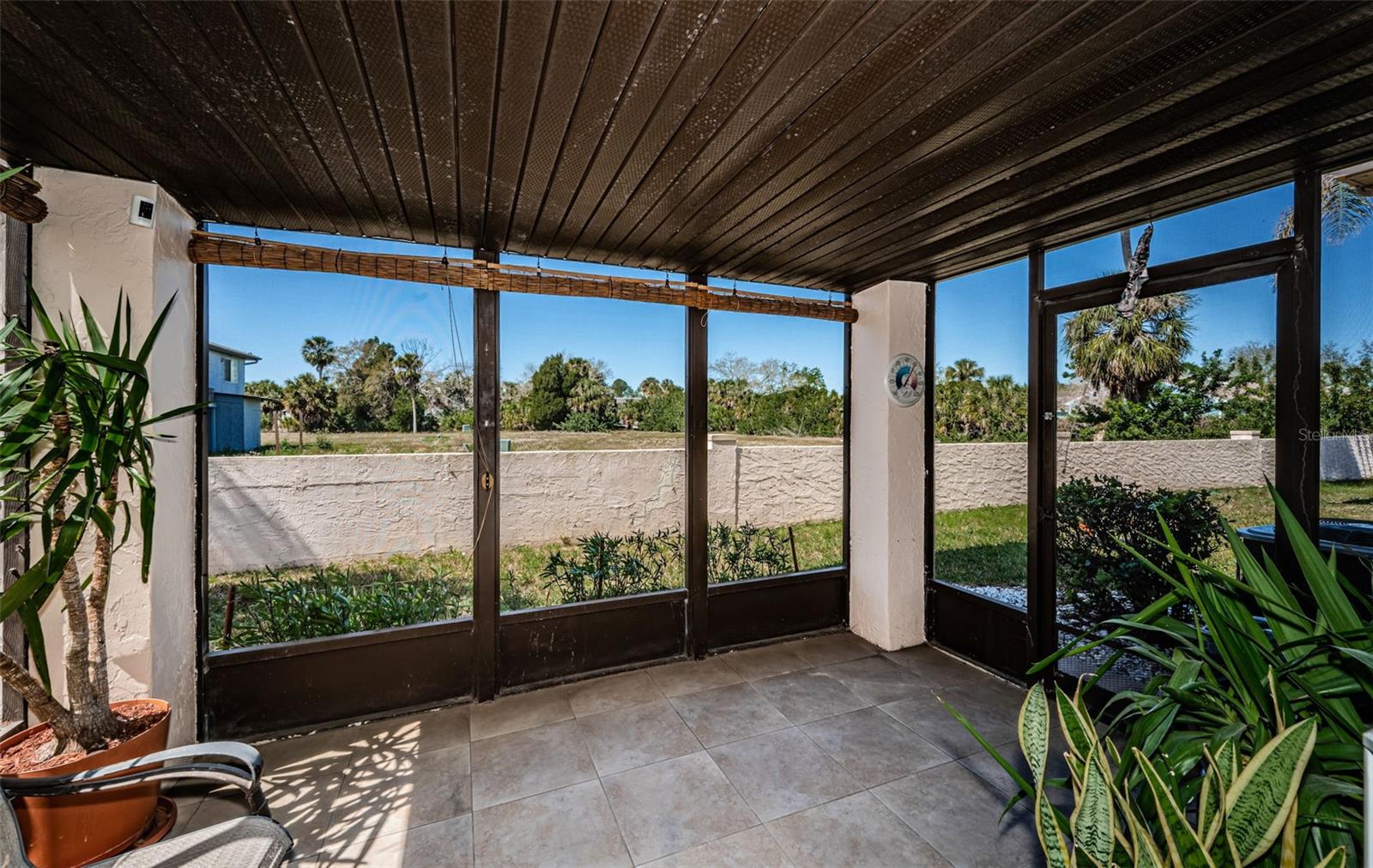 TB8363756 Property Photo