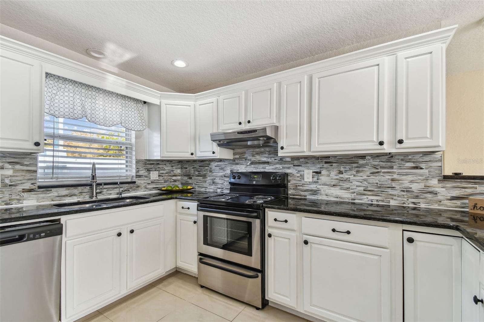 12252 ELDON DR, LARGO, FL, 33774