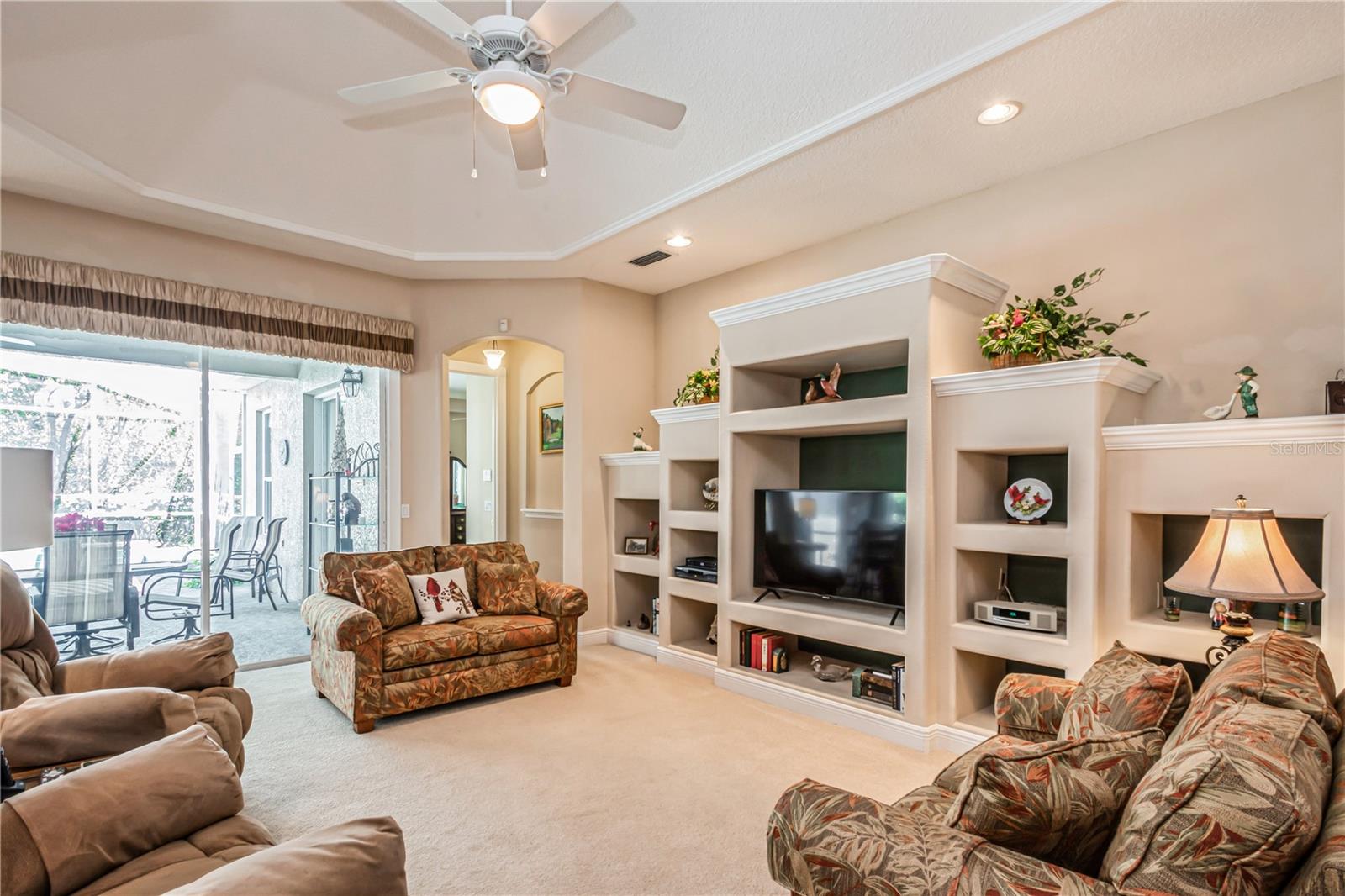 512 WESTON PL, DEBARY, FL, 32713