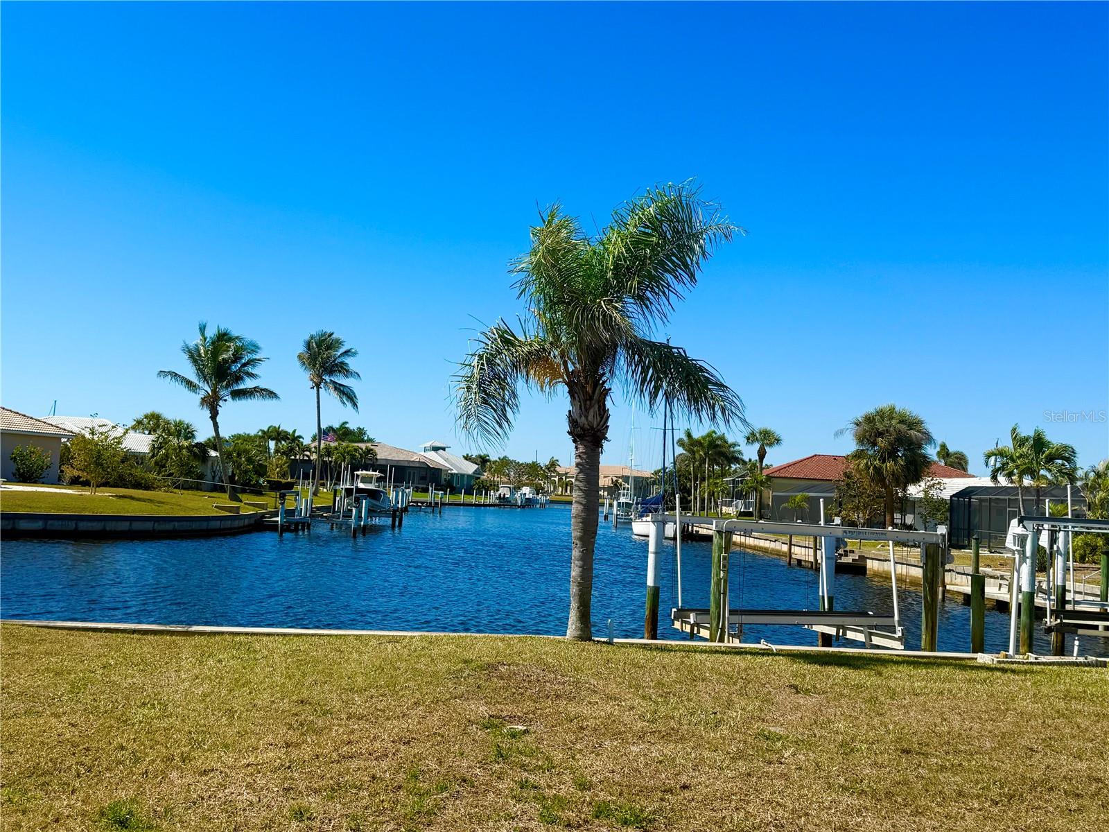 2350 W MARION AVE, PUNTA GORDA, FL, 33950