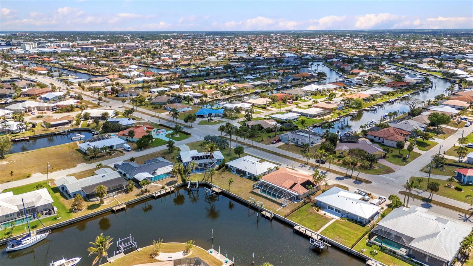 2350 W MARION AVE, PUNTA GORDA, FL, 33950
