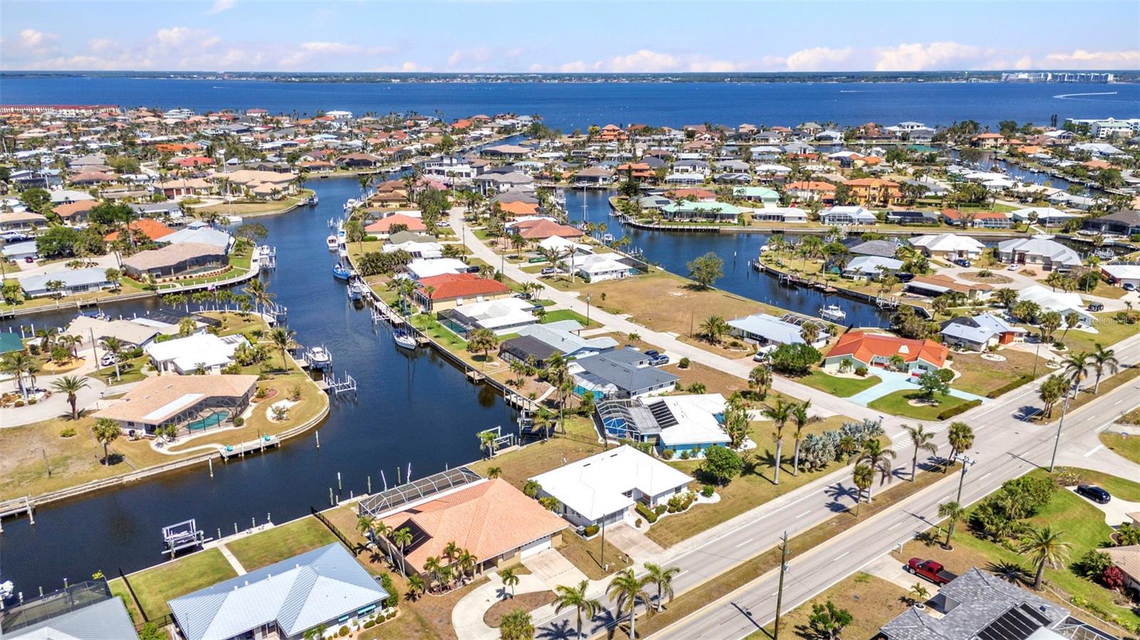 2350 W MARION AVE, PUNTA GORDA, FL, 33950