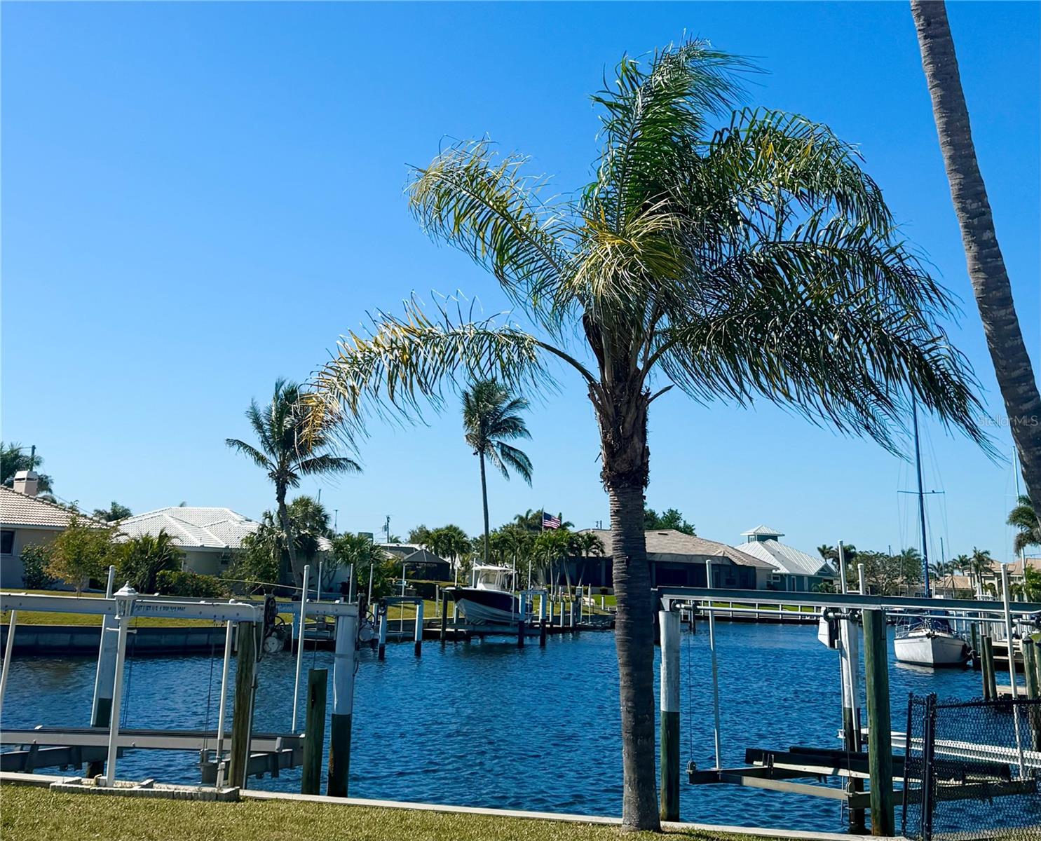 2350 W MARION AVE, PUNTA GORDA, FL, 33950