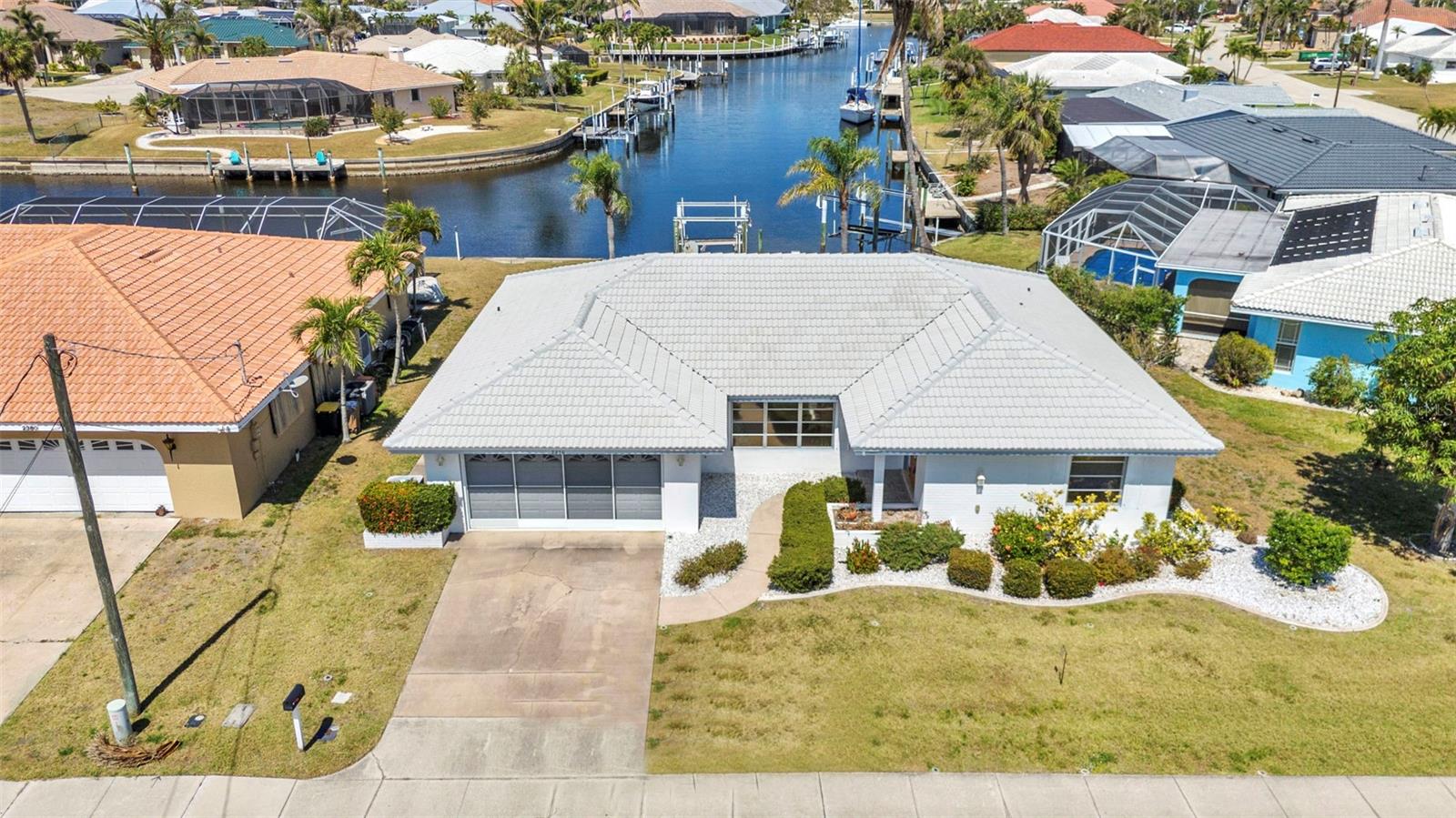 2350 W MARION AVE, PUNTA GORDA, FL, 33950