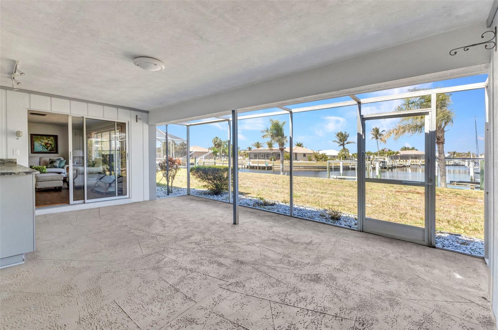 2350 W MARION AVE, PUNTA GORDA, FL, 33950
