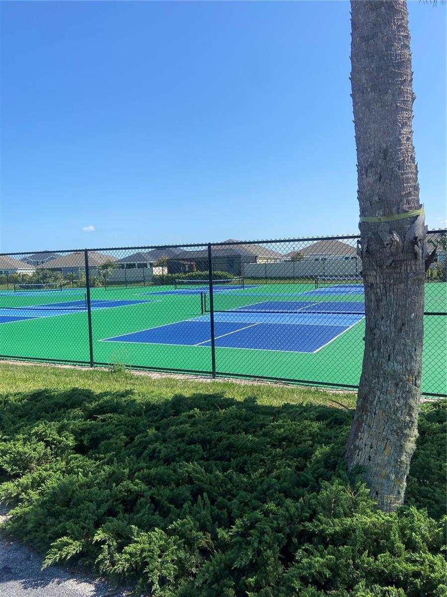 68 LOS LAGOS BLVD, PALM COAST, FL, 32137