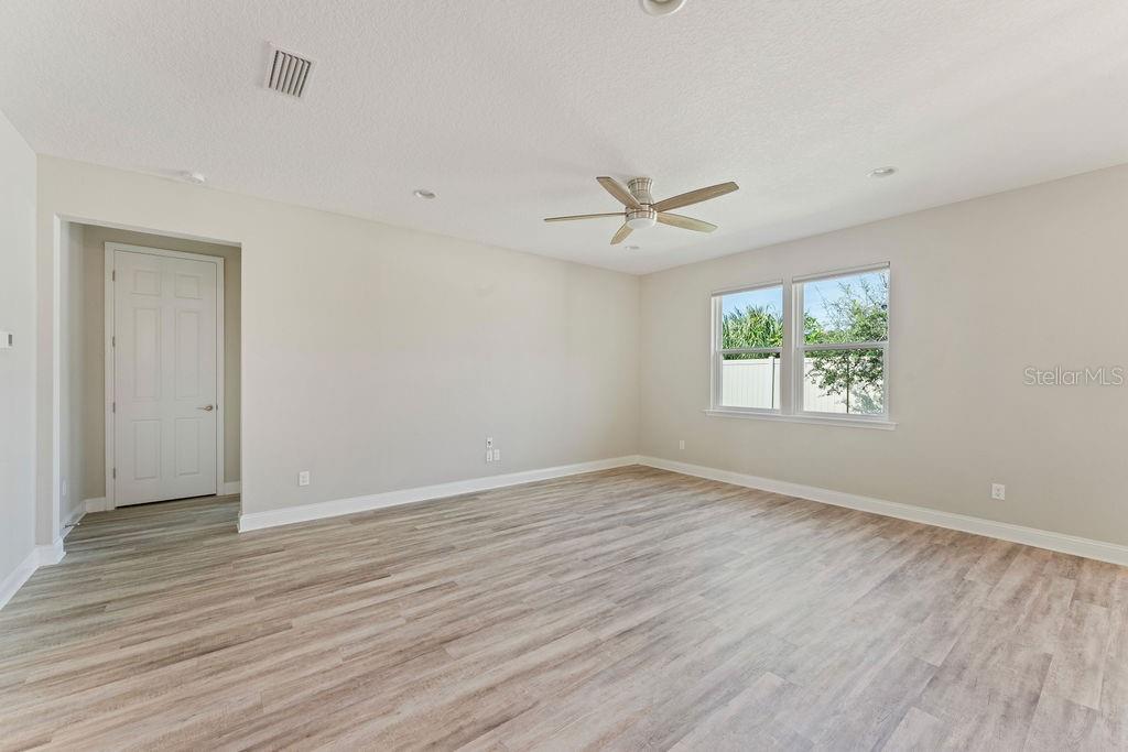68 LOS LAGOS BLVD, PALM COAST, FL, 32137