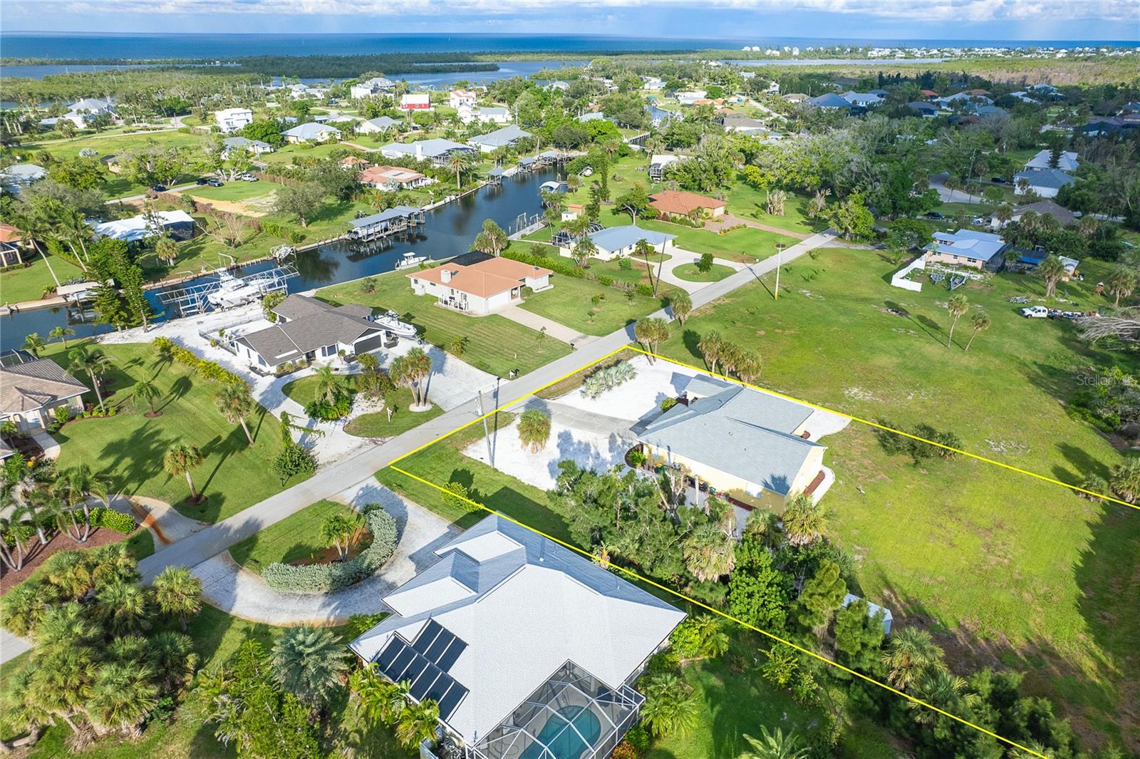 240 SPANIARDS RD, PLACIDA, FL, 33946