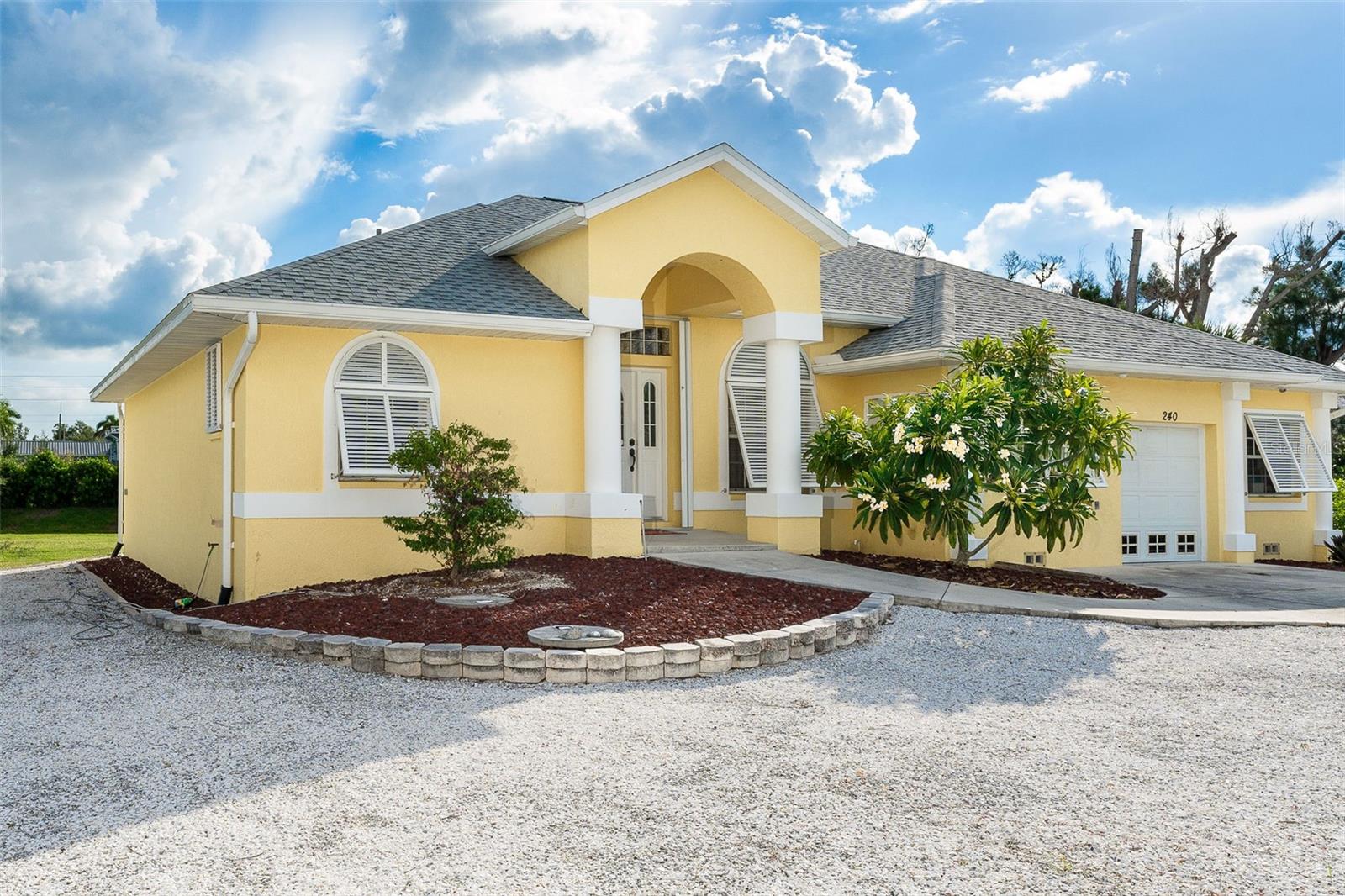 240 SPANIARDS RD, PLACIDA, FL, 33946