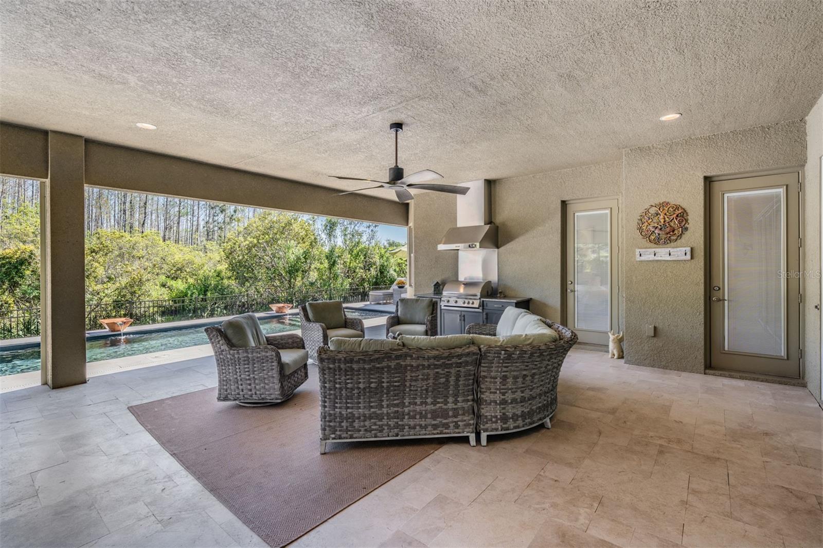 2468 COCO PALM CIR, WESLEY CHAPEL, FL, 33543