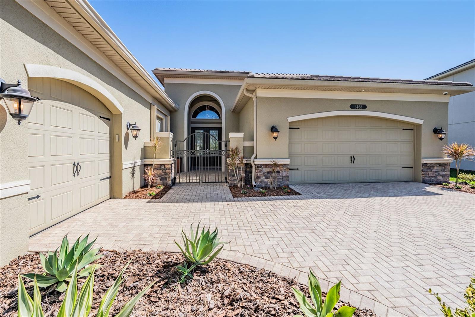 2468 COCO PALM CIR, WESLEY CHAPEL, FL, 33543
