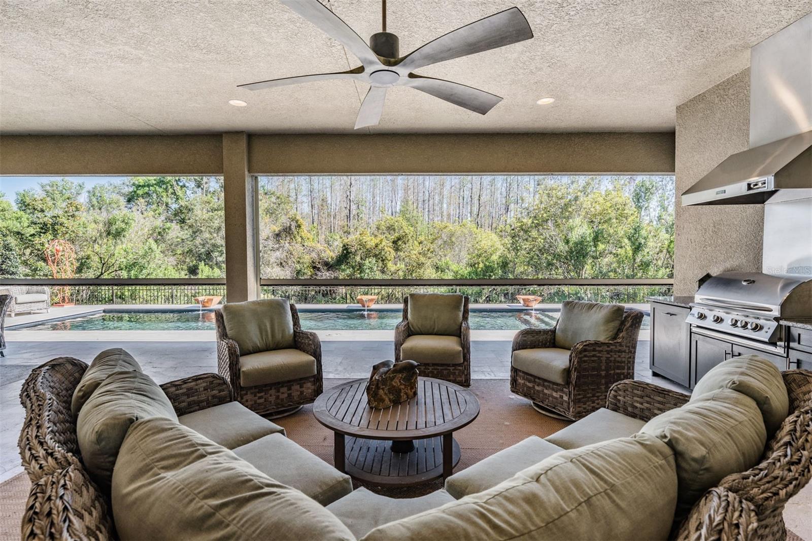 2468 COCO PALM CIR, WESLEY CHAPEL, FL, 33543