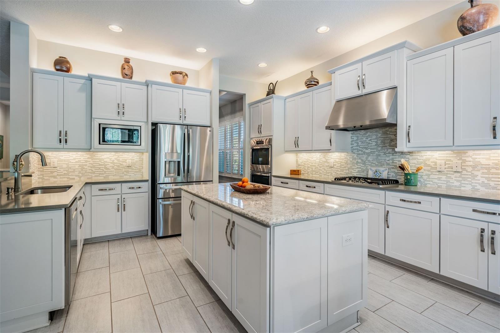 2468 COCO PALM CIR, WESLEY CHAPEL, FL, 33543