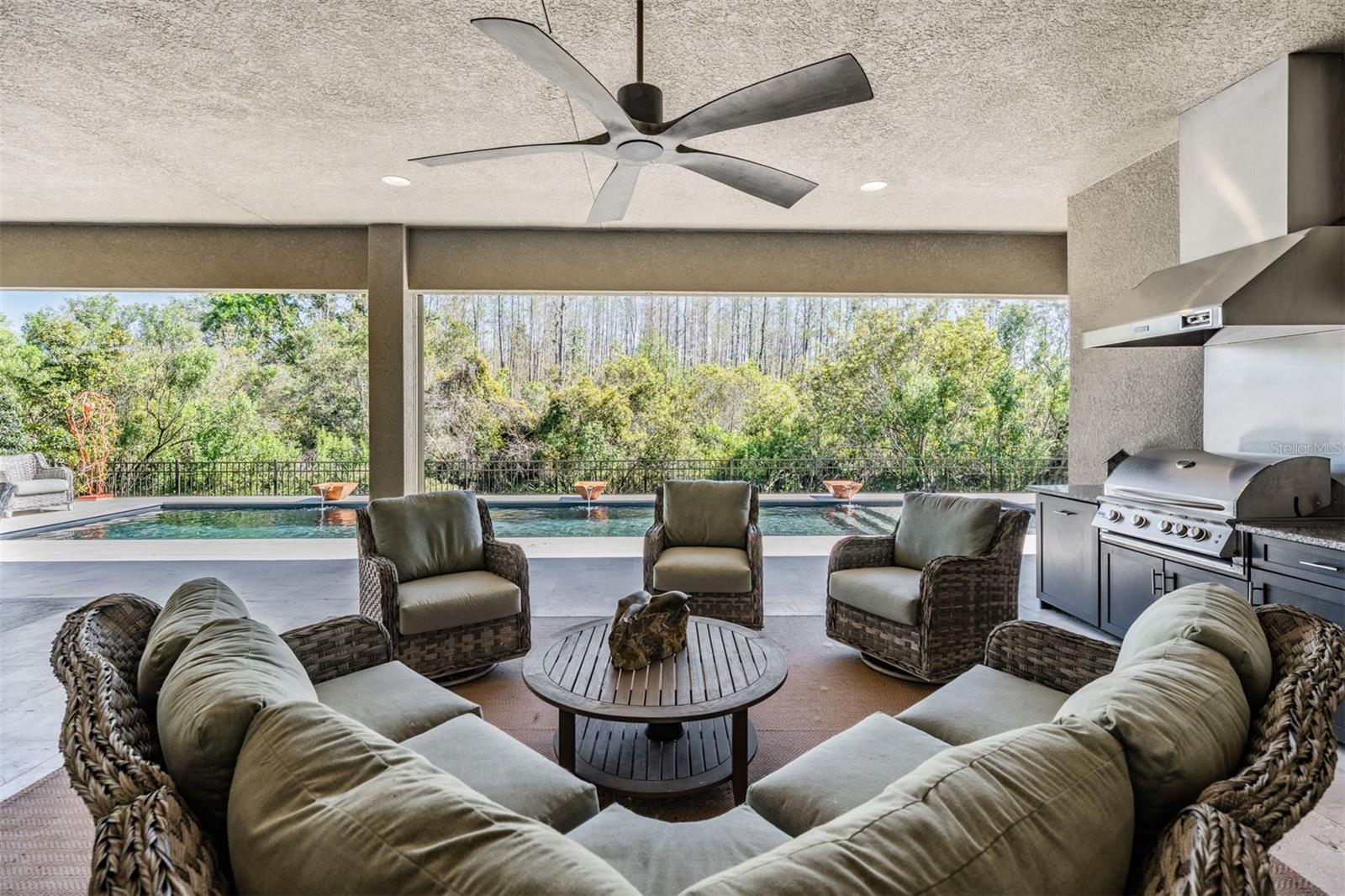 2468 COCO PALM CIR, WESLEY CHAPEL, FL, 33543
