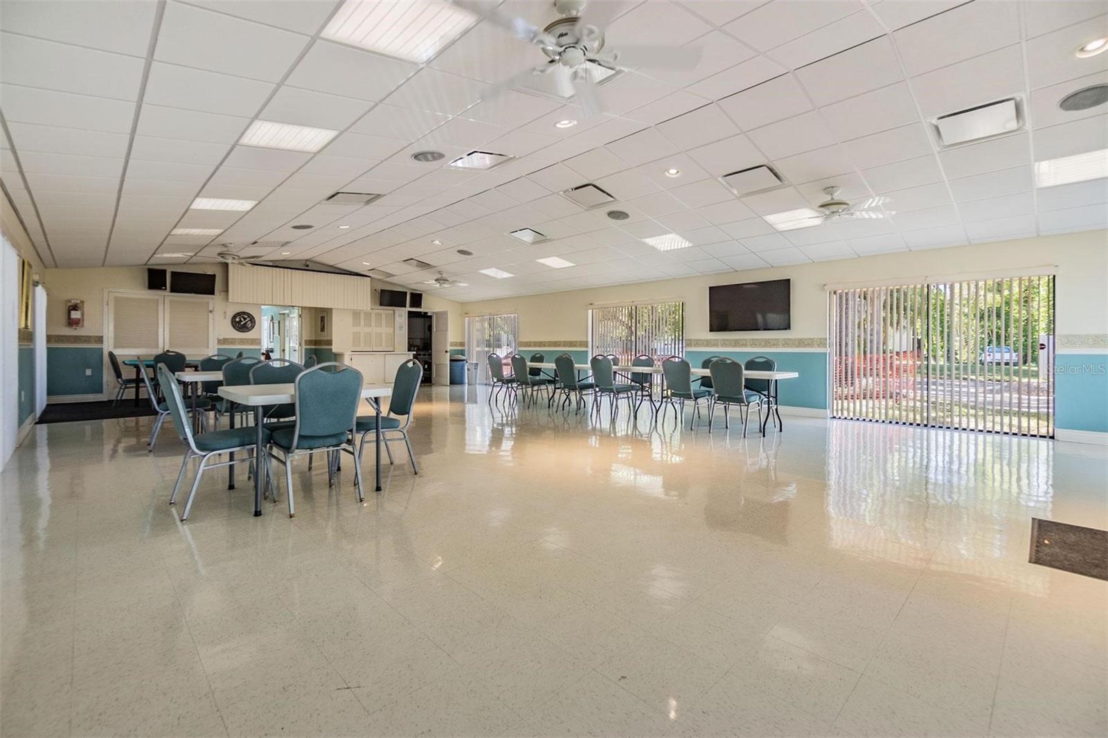 1333 SHADY PINE WAY #B, TARPON SPRINGS, FL, 34688