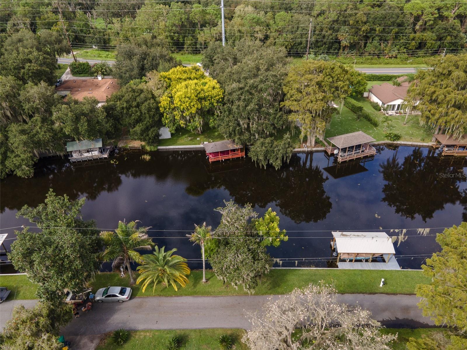 16 CYPRESS DR, EUSTIS, FL, 32726