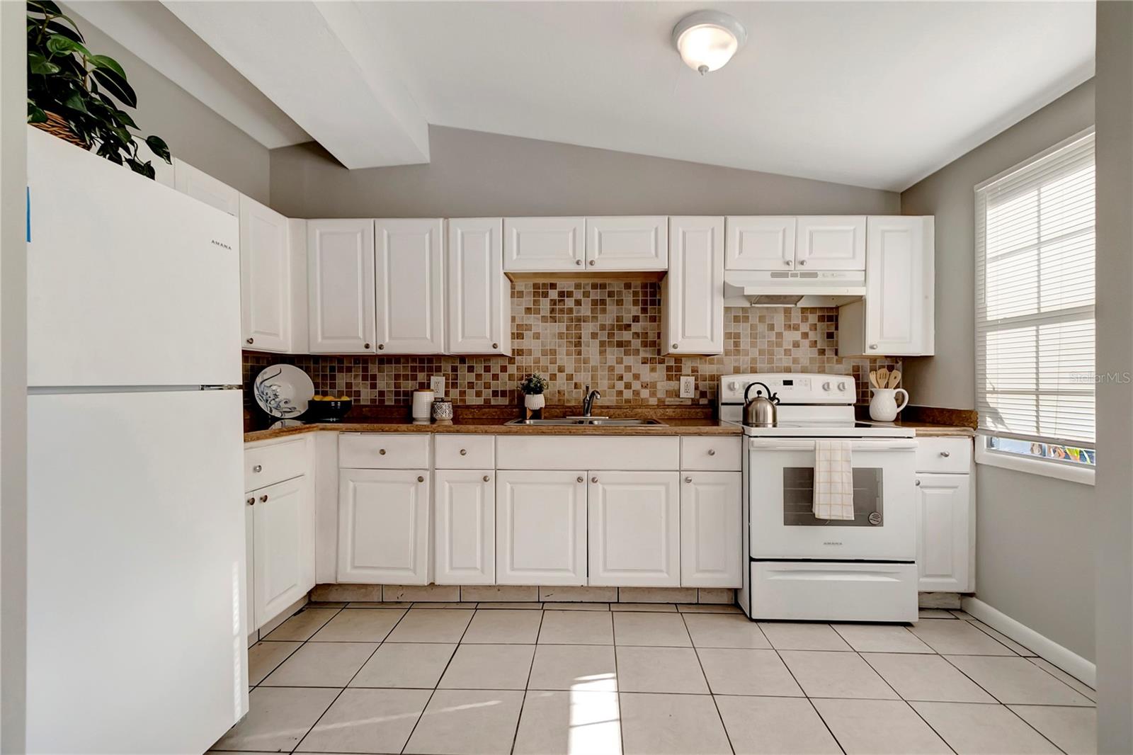3804 E 32ND AVE, TAMPA, FL, 33610