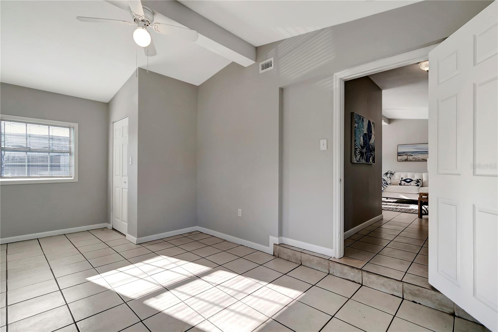 3804 E 32ND AVE, TAMPA, FL, 33610
