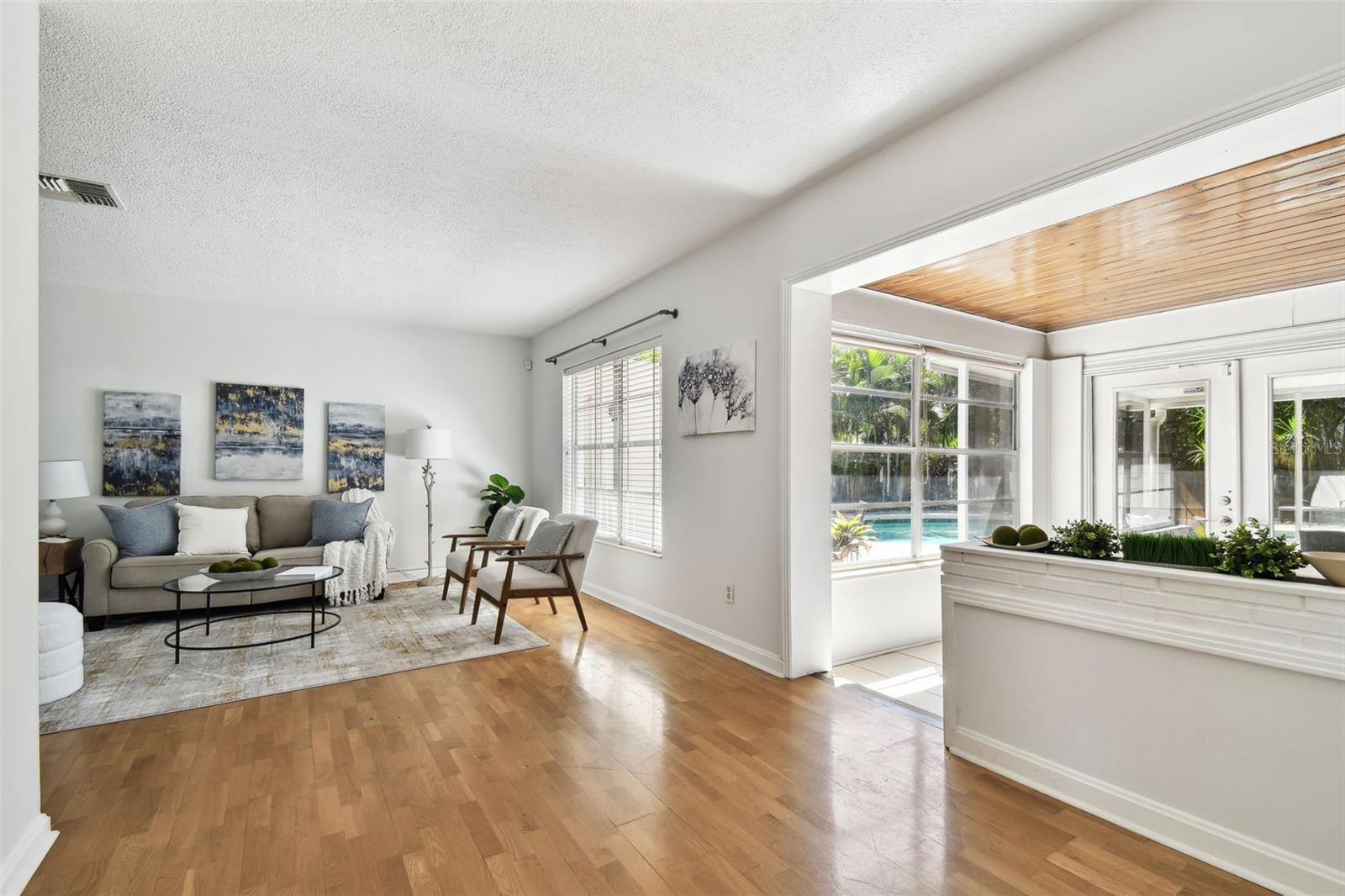 3818 W SAN MIGUEL ST, TAMPA, FL, 33629