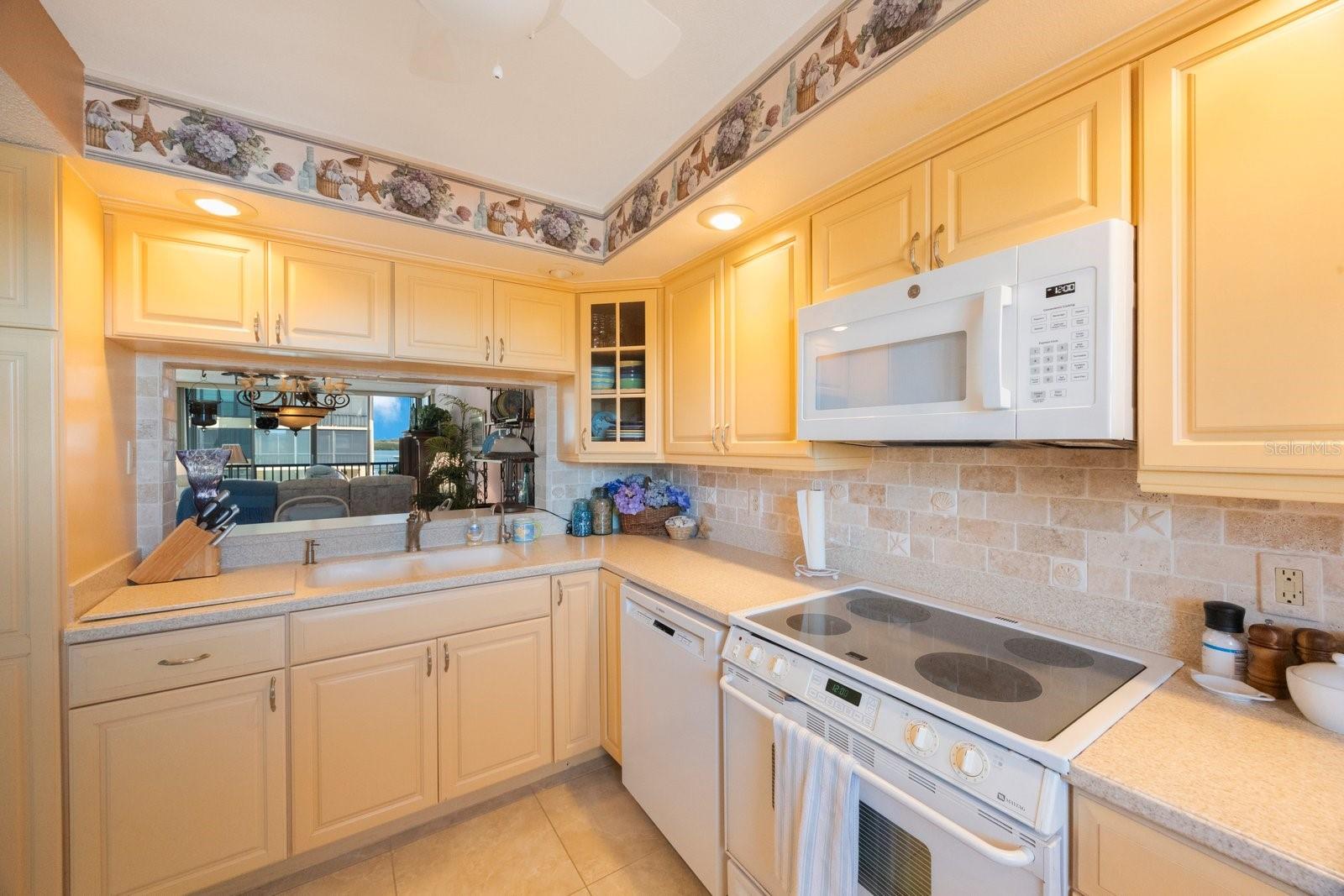 19701 GULF BLVD #231, INDIAN SHORES, FL, 33785