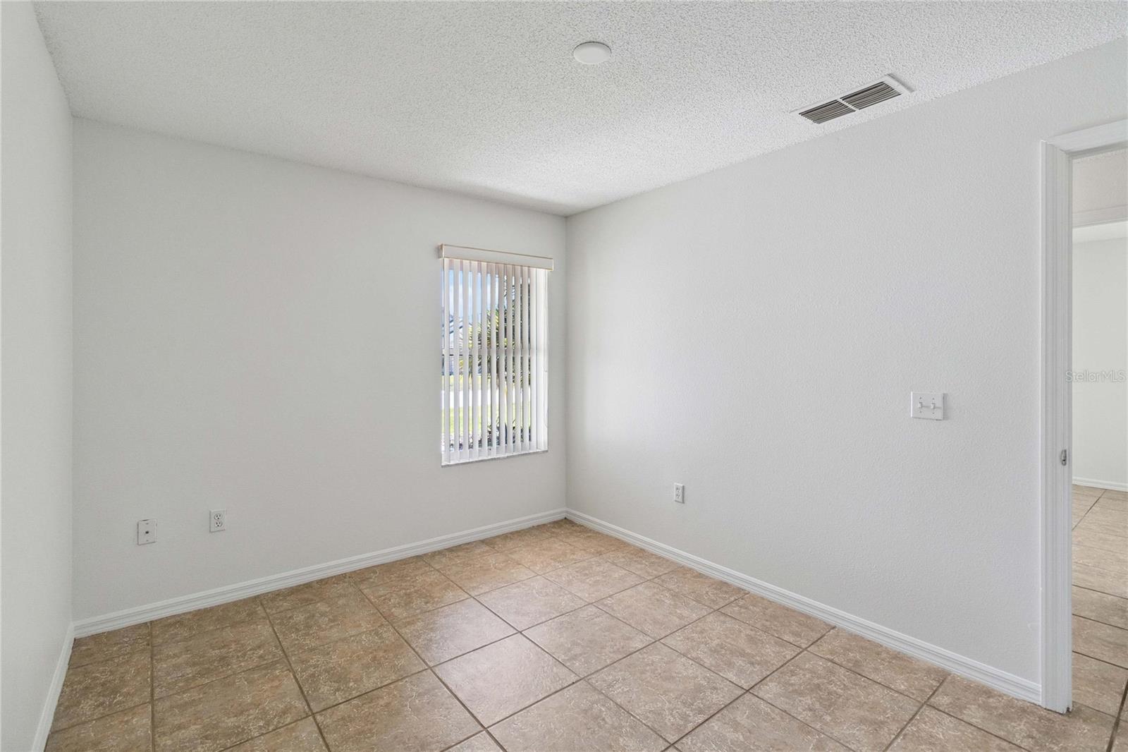 1227 JAYBEE AVE, DAVENPORT, FL, 33897