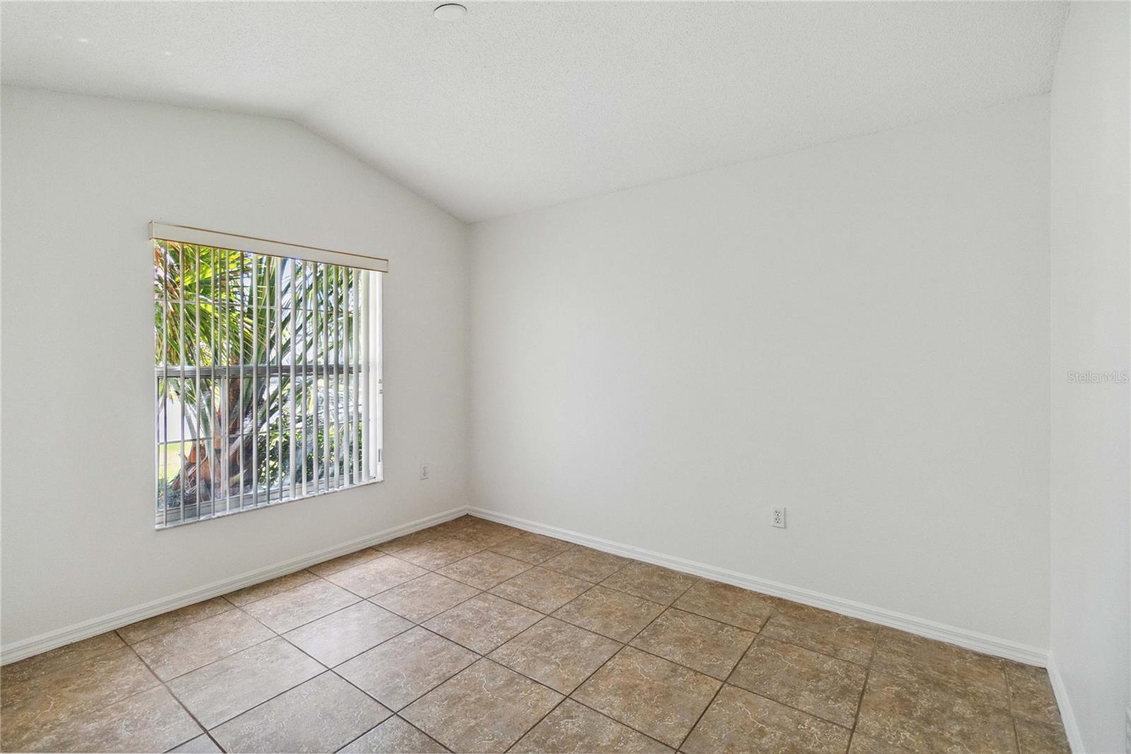 1227 JAYBEE AVE, DAVENPORT, FL, 33897