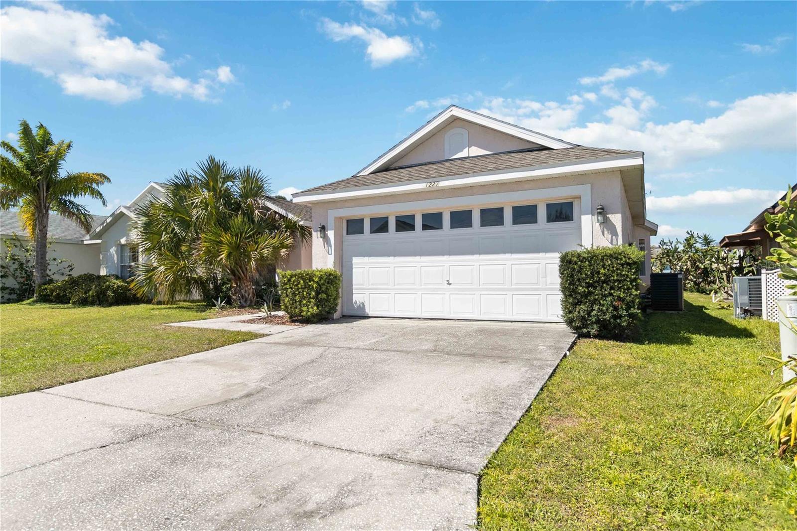 1227 JAYBEE AVE, DAVENPORT, FL, 33897