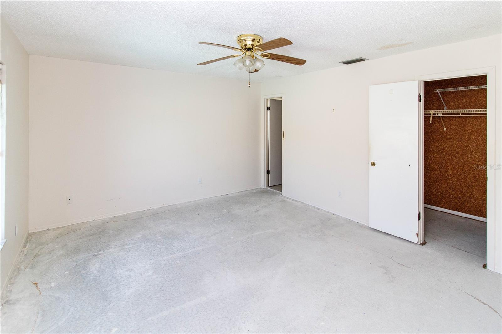 11001 PEPPERTREE LN, PORT RICHEY, FL, 34668