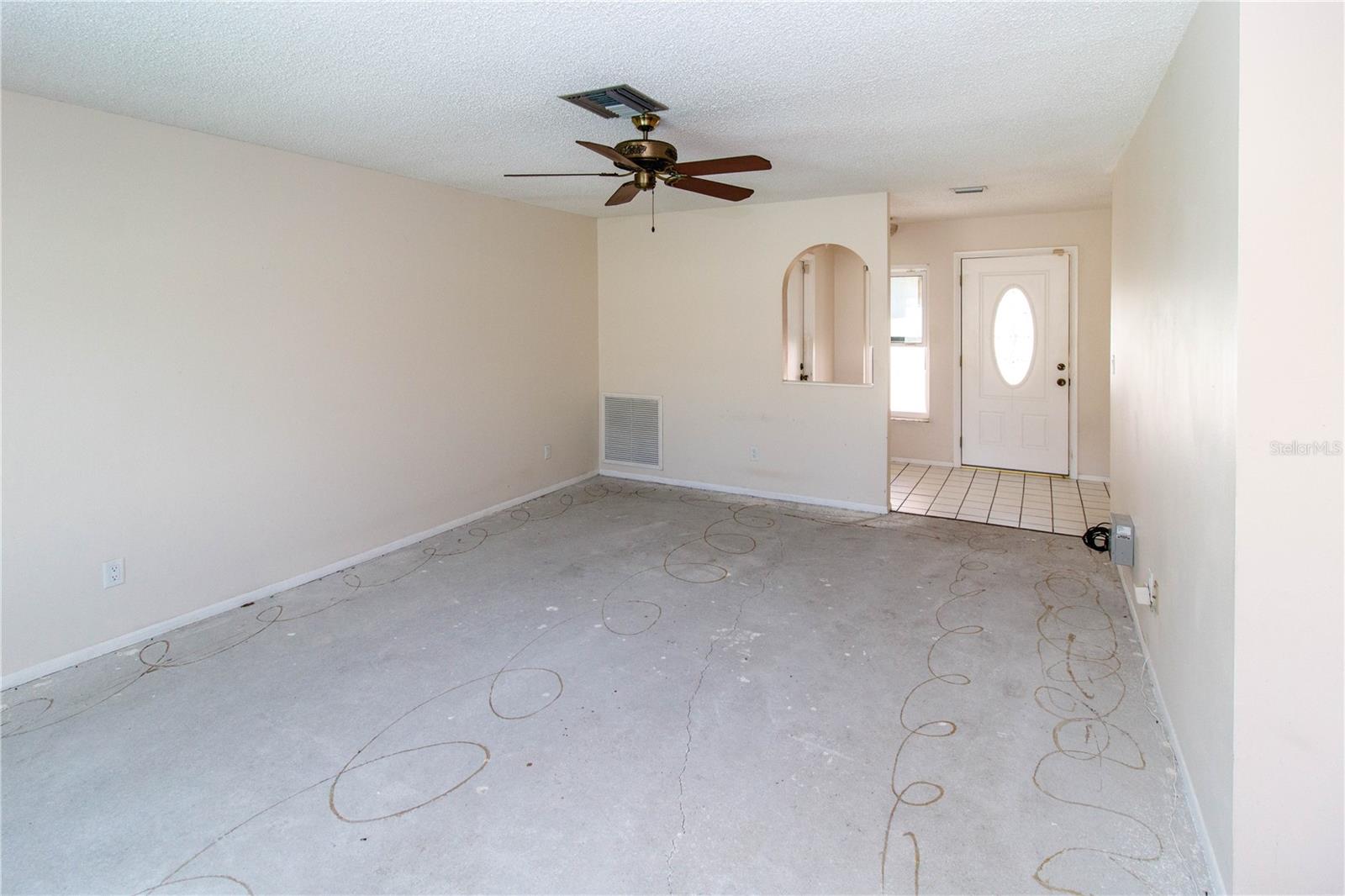 11001 PEPPERTREE LN, PORT RICHEY, FL, 34668