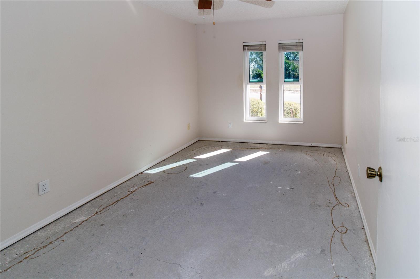 11001 PEPPERTREE LN, PORT RICHEY, FL, 34668