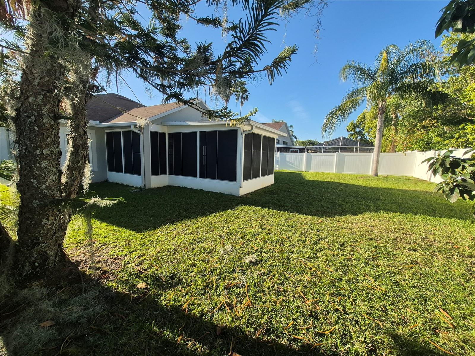 29123 CROSSLAND DR, WESLEY CHAPEL, FL, 33543