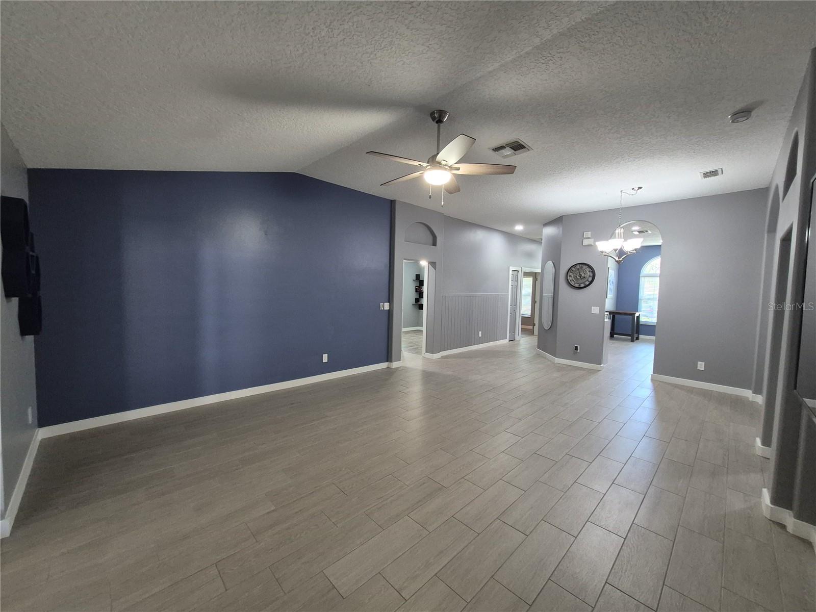 29123 CROSSLAND DR, WESLEY CHAPEL, FL, 33543