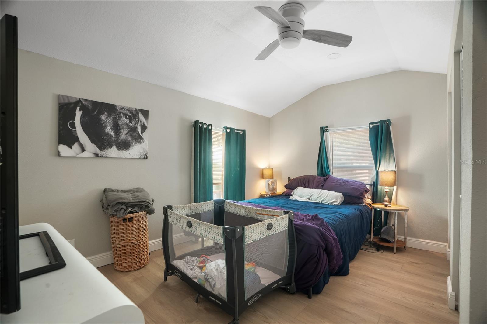 215 ANCLOTE RD, TARPON SPRINGS, FL, 34689
