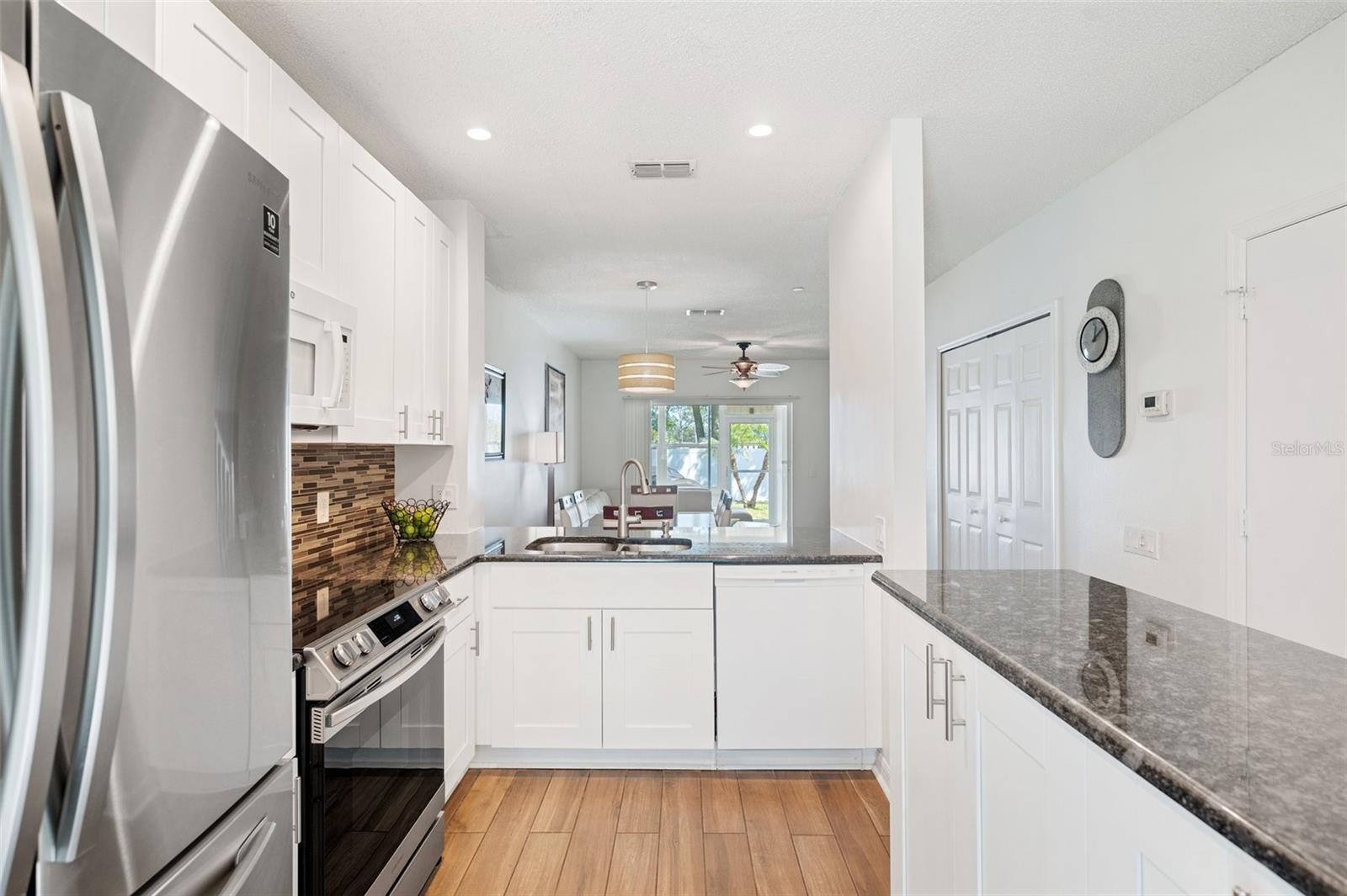 297 COUNTRYSIDE KEY BLVD, OLDSMAR, FL, 34677
