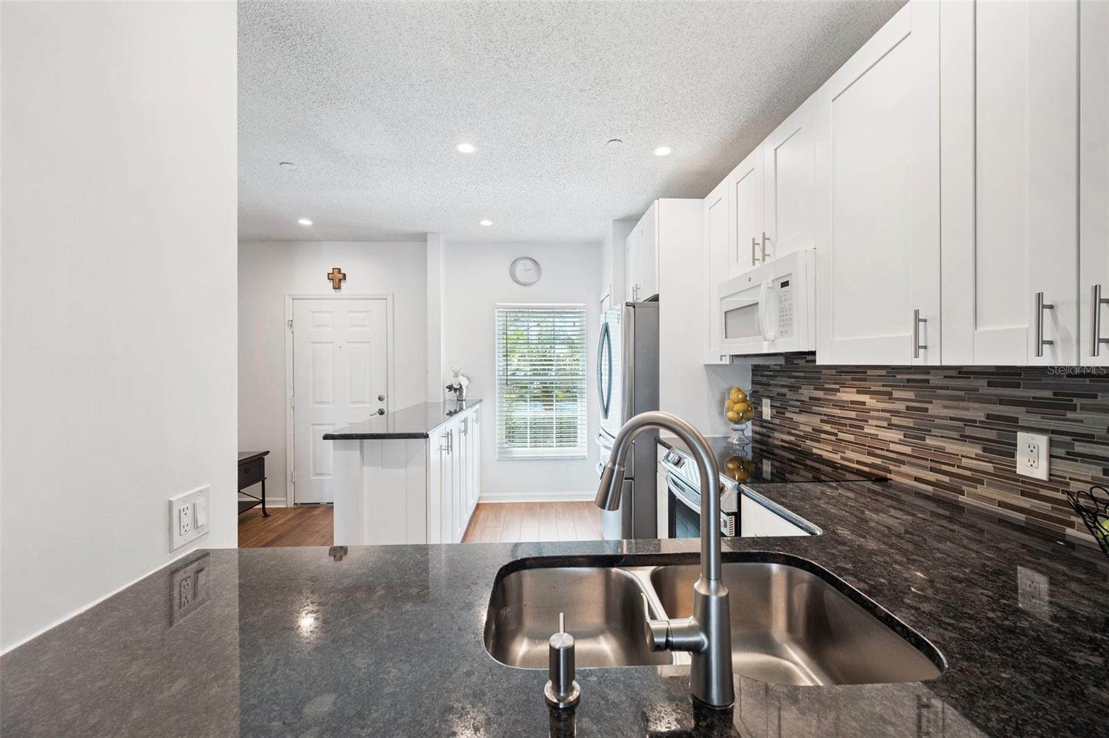297 COUNTRYSIDE KEY BLVD, OLDSMAR, FL, 34677
