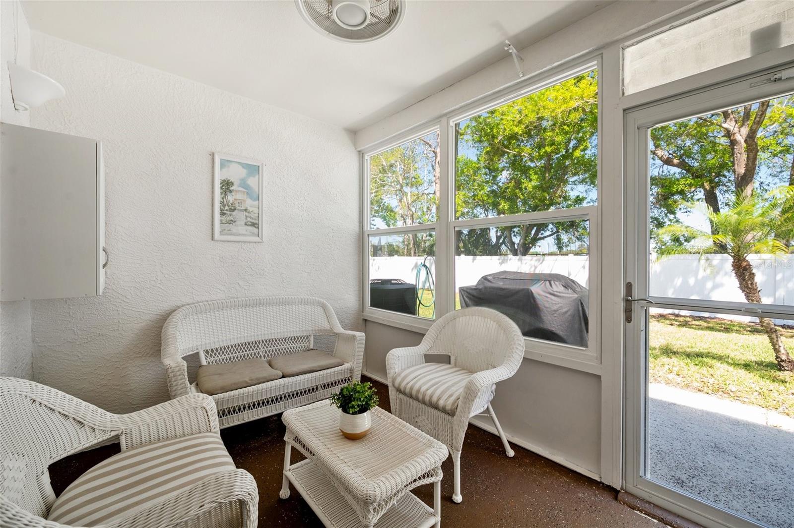 297 COUNTRYSIDE KEY BLVD, OLDSMAR, FL, 34677
