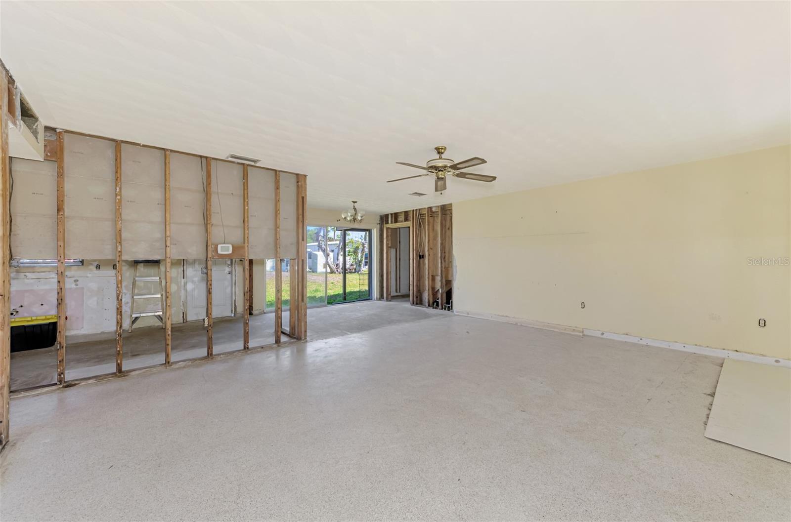 698 & West Perry W PERRY ST, ENGLEWOOD, FL, 34223
