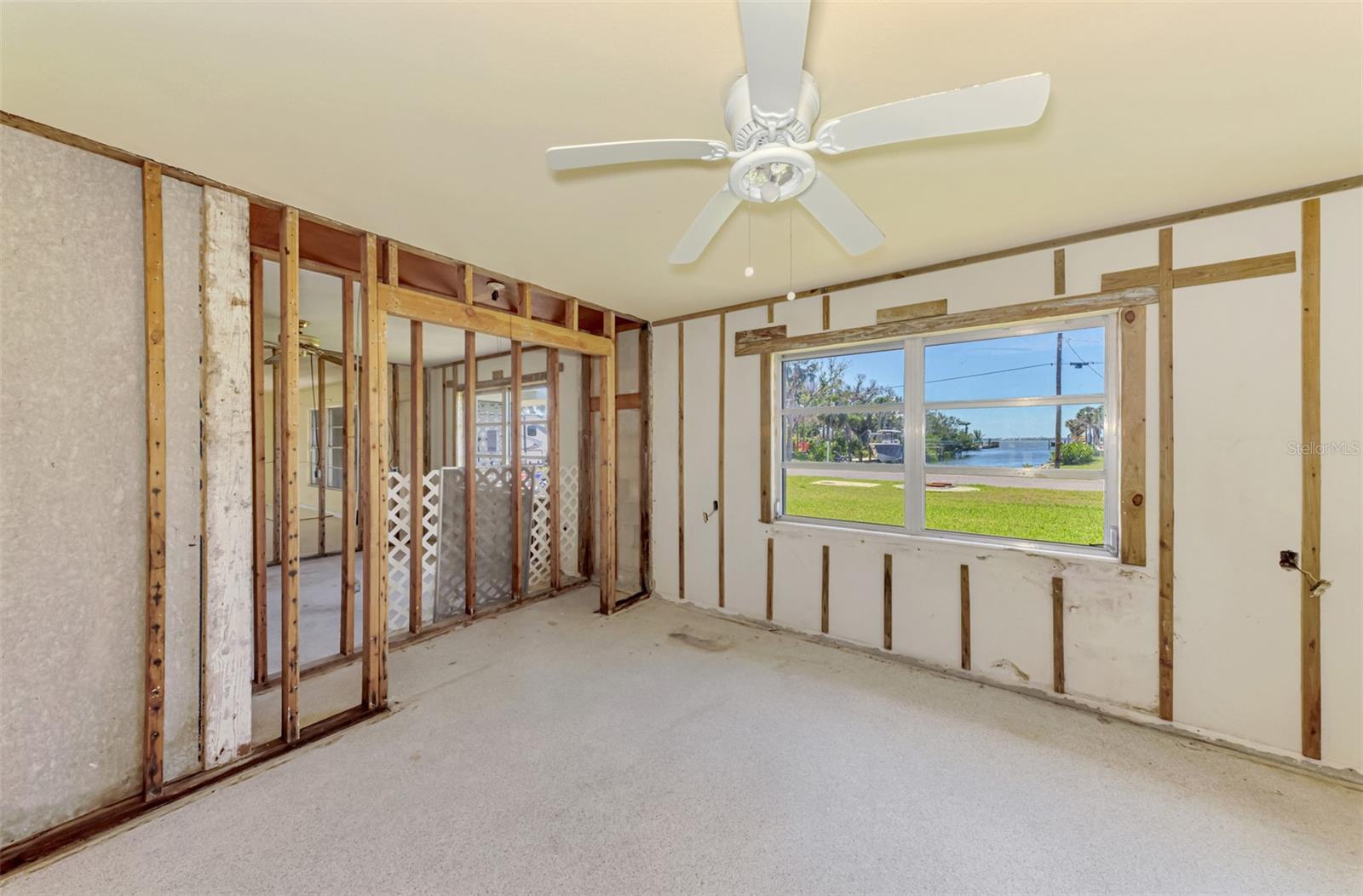 698 & West Perry W PERRY ST, ENGLEWOOD, FL, 34223