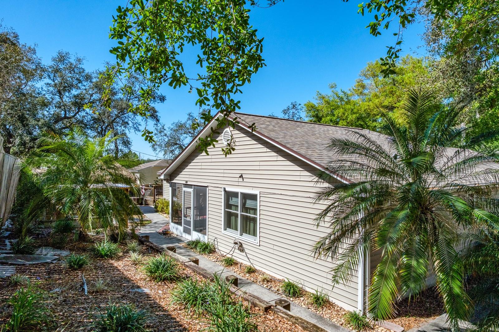 275 S HIGHLAND AVE, TARPON SPRINGS, FL, 34689