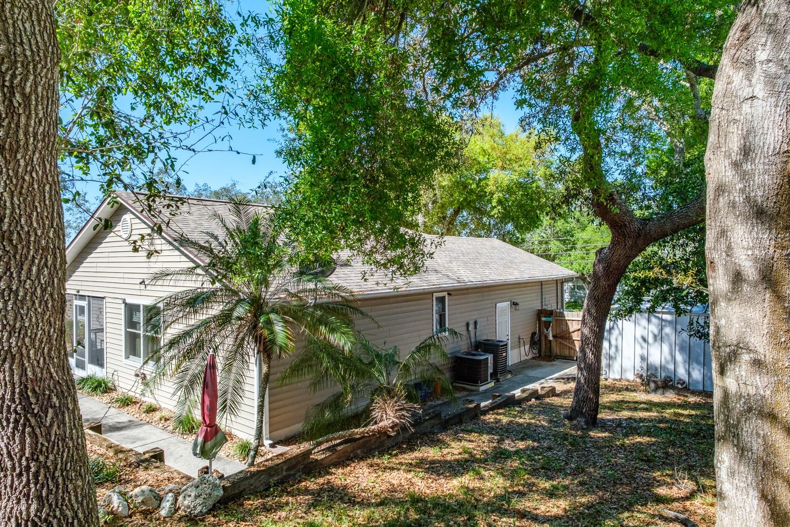 275 S HIGHLAND AVE, TARPON SPRINGS, FL, 34689