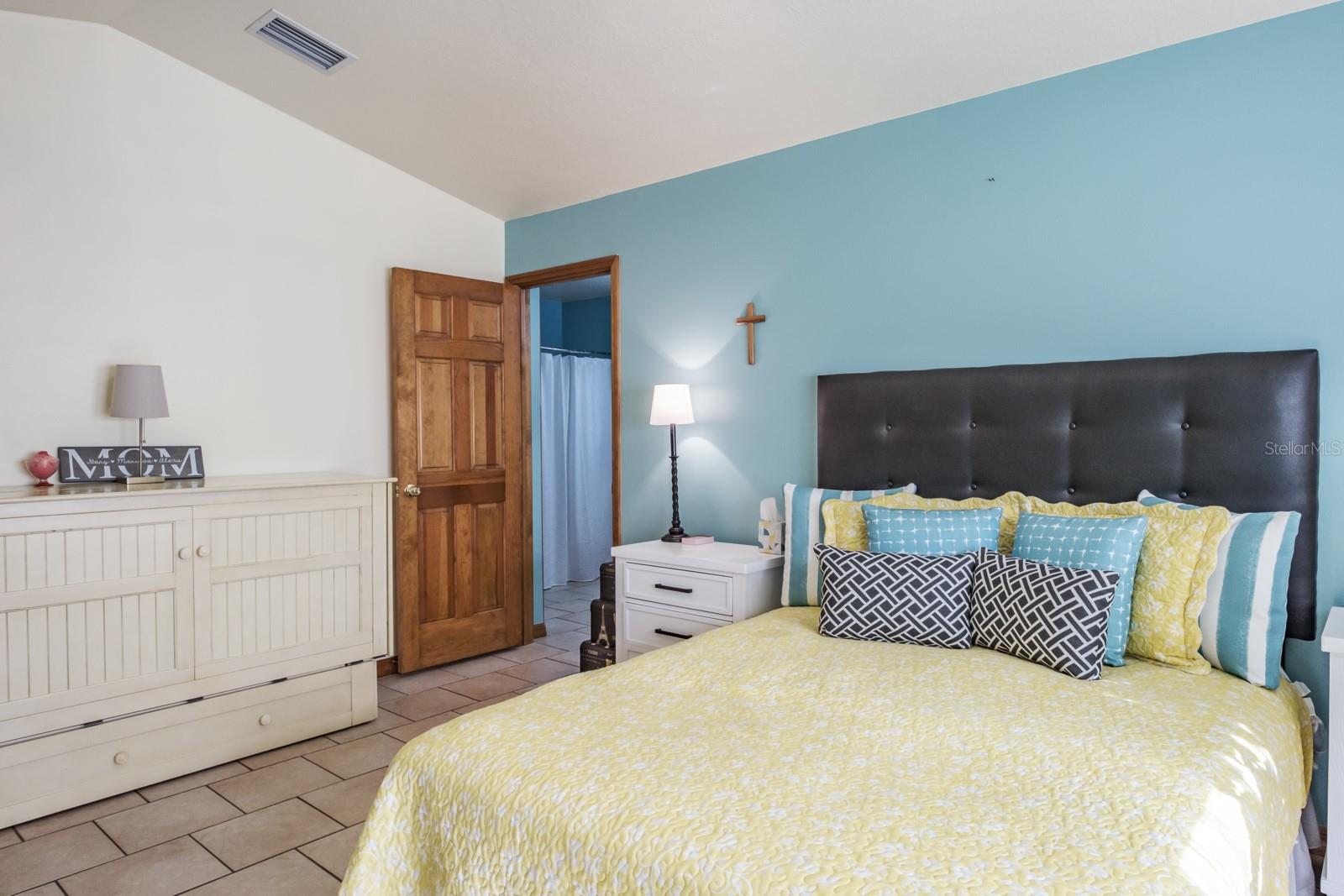 275 S HIGHLAND AVE, TARPON SPRINGS, FL, 34689