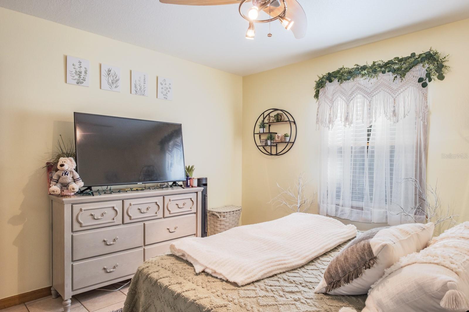 275 S HIGHLAND AVE, TARPON SPRINGS, FL, 34689