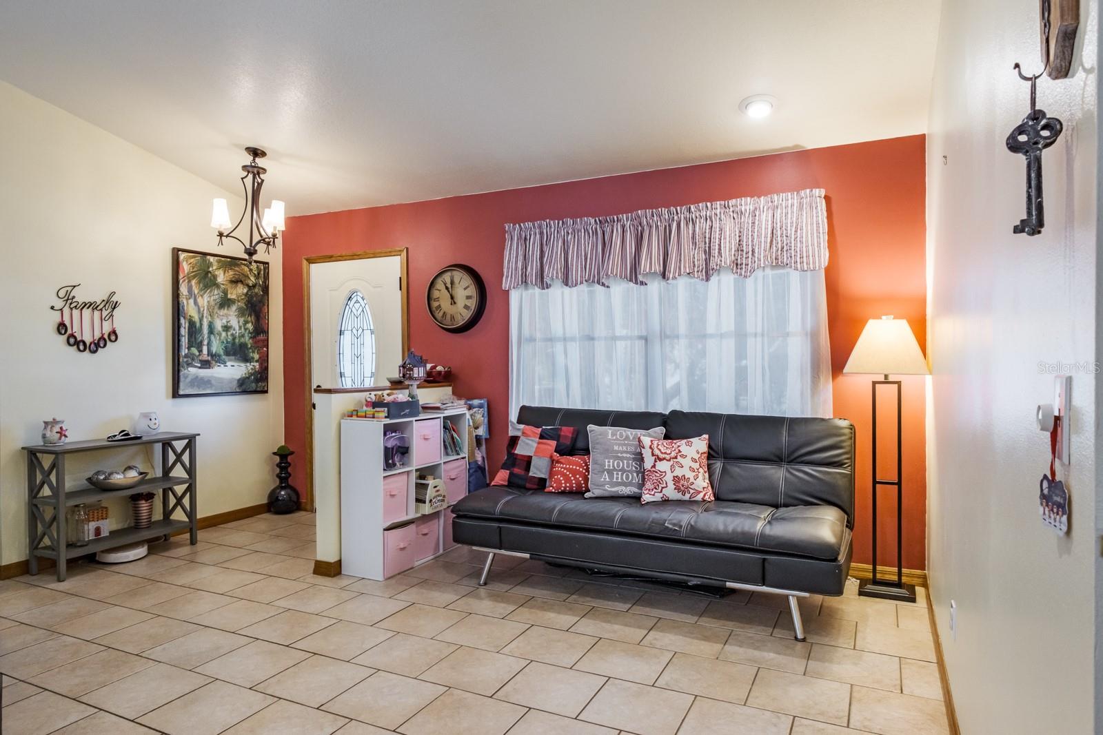 275 S HIGHLAND AVE, TARPON SPRINGS, FL, 34689
